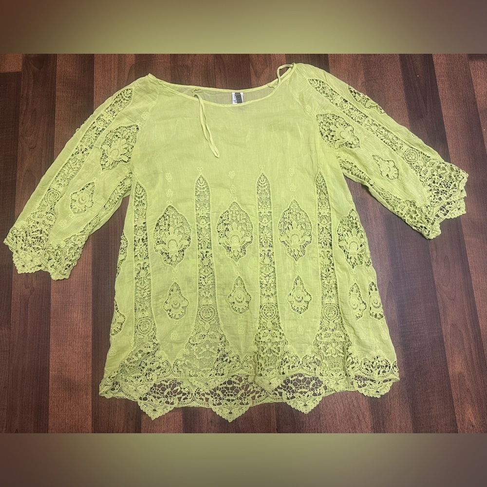 XCVI Yellow Green Boxy Embellished Blouse - Picture 9 of 10